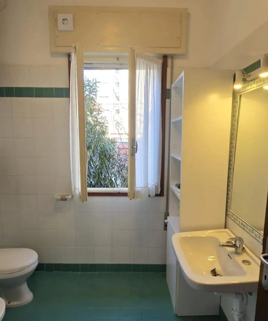 Daire 2 Bedrooms Villa With Sea View Terrace In Jesolo İtalya